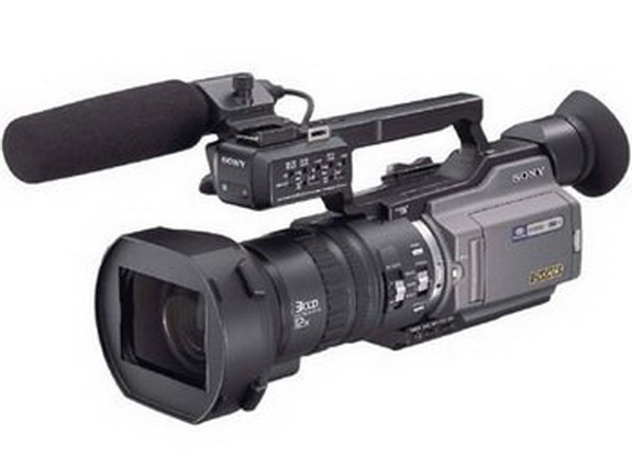 Sony Professional DSR-PD170 3 CCD MiniDV Camcorder
