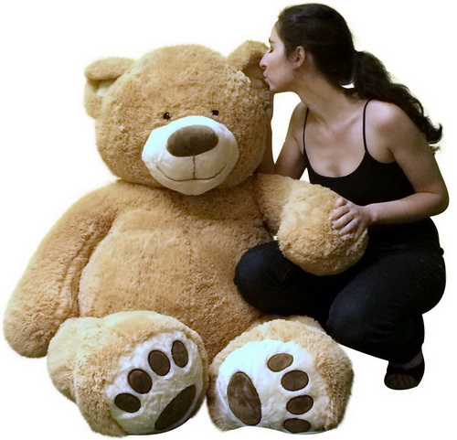 Big Plush Giant Teddy Bear Five Feet Tall Tan Color Soft Smiling Big Teddy bear