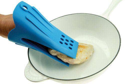 Fusionbrands Fingertongs 7-inch Silicone Wearable Cooking Tongs