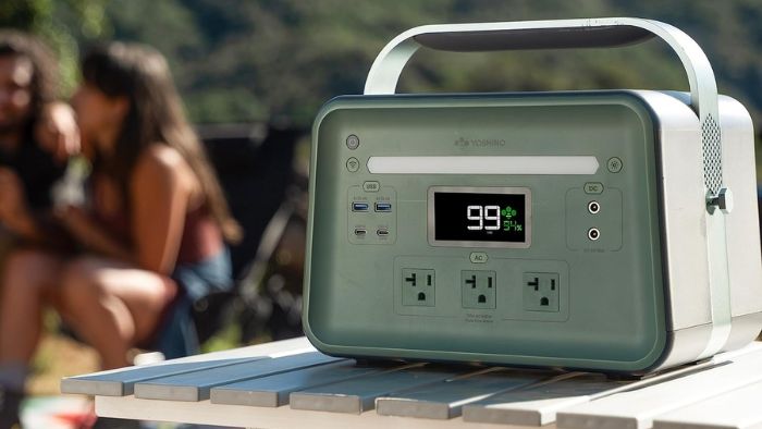 Power Anywhere with the Yoshino B660 SST Portable Power Station